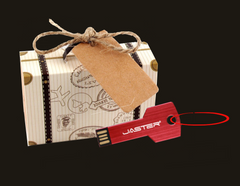 Explore Dream Destination: Top 100 Travel Destinations Around the World – Gift Box USB